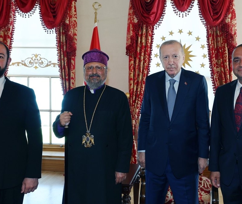 Cumhurbaşkanı Erdoğan, Türkiye Ermenileri Patriği Sahak Maşa