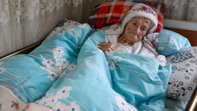 Erzurum'un asırlık çınarı Salli Nine 114'üncü yaşını kutladı