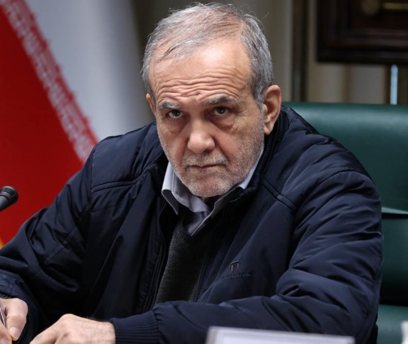 Mesud Pezeşkiyan: Ne sahayı ne de müzakere masasını terk ett