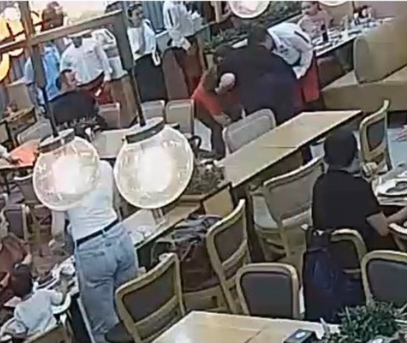 İzmir'de restorandaki 'tereyağı şovu' 2 yaşındaki 