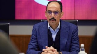 MİT Başkanı Kalın, Gazze diplomasisi için Kahire'de