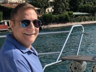 Mehmet Ali Erbil'in yeni aşkı! 21 yaşında sevgili yaptı