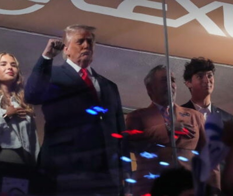 Trump'a NBA finalinde protesto: Salondan yükselen yuhalama s