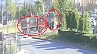 Kayseri’de kamyon ile tramvay çarpıştı: 5 yaralı