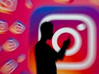Instagram gönderi sıralama: Yeniden sırala özelliği nasıl kullanılır