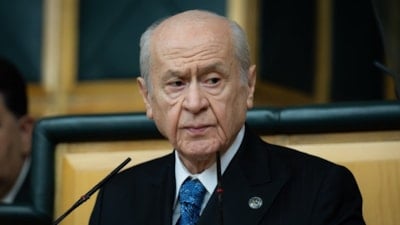 Devlet Bahçeli'nin Blue Topaz rozeti
