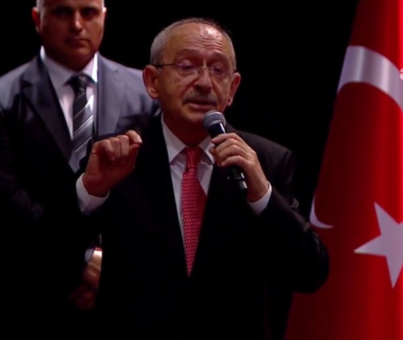 Kemal Kılıçdaroğlu: Pavyonda kurultay pazarlıkları yapanlara
