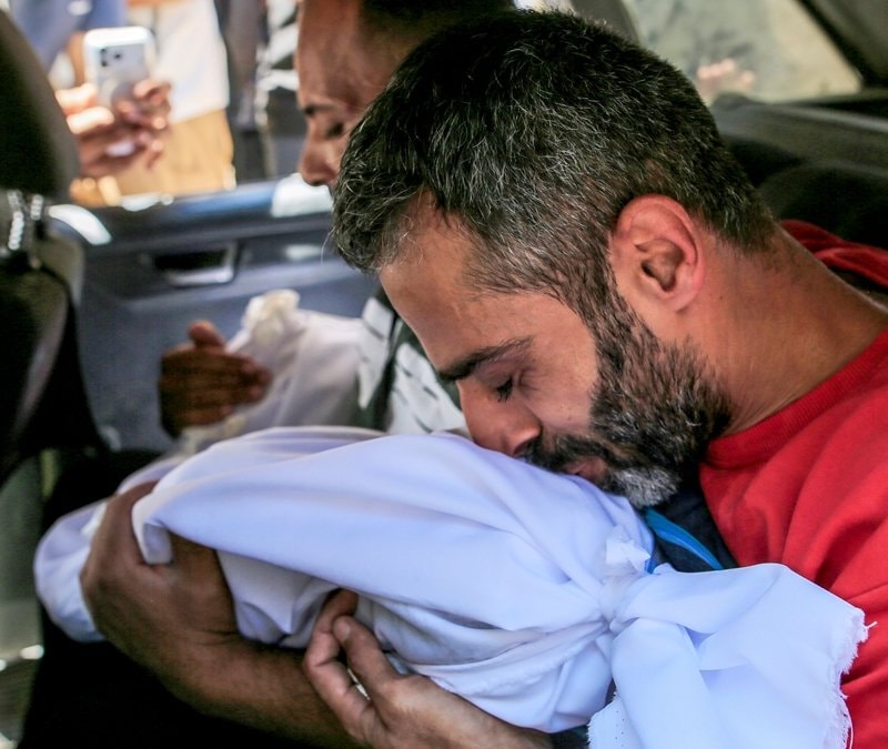 İsrail'in Gazze'de mülteci kampına düzenlediği sal