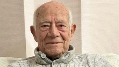 İzmir'de evde çıkan yangında 96 yaşındaki adam öldü