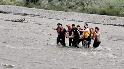 Hakkari'de dereye düşen çoban yaşamını yitirdi