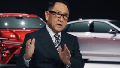 Toyota Başkanı Akio Toyota'dan itiraf: Elektrikli araçlardan rahatsızım