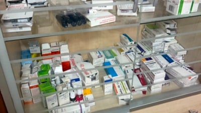 Mersin'de sahte doktor yakayı ele verdi