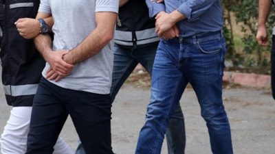 'Örgütlü kredi dolandırıcılığı' operasyonu: 27 gözaltı