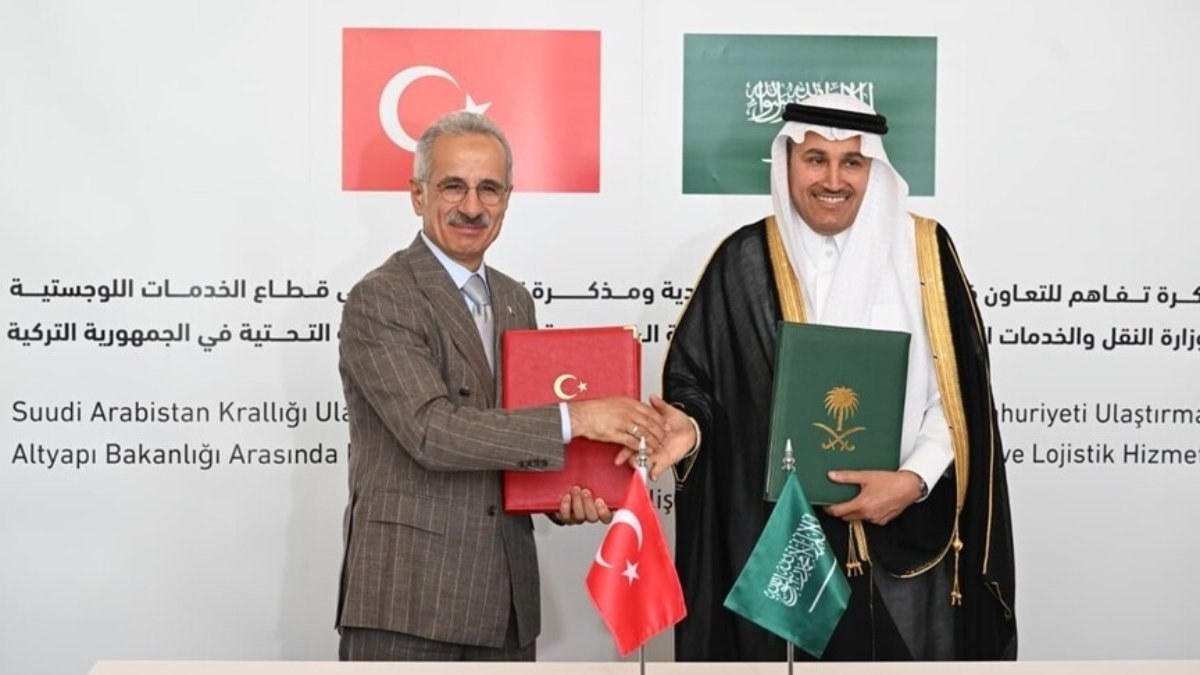 Türkiye-Suudi Arabistan demiryolu projesi katil İsrail'i endişelendirdi