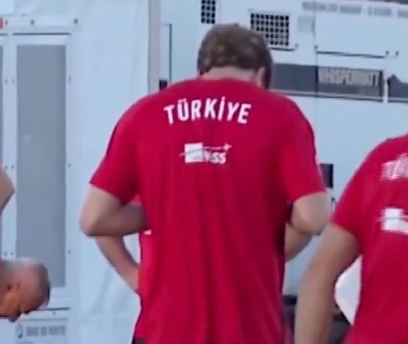Kenan Yıldız'dan antrenman öncesinde dua