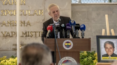 Fenerbahçe'de Derviş Köksal Özbek için tören düzenlendi: Aziz Yıldırım gözyaşlarına hakim olamadı