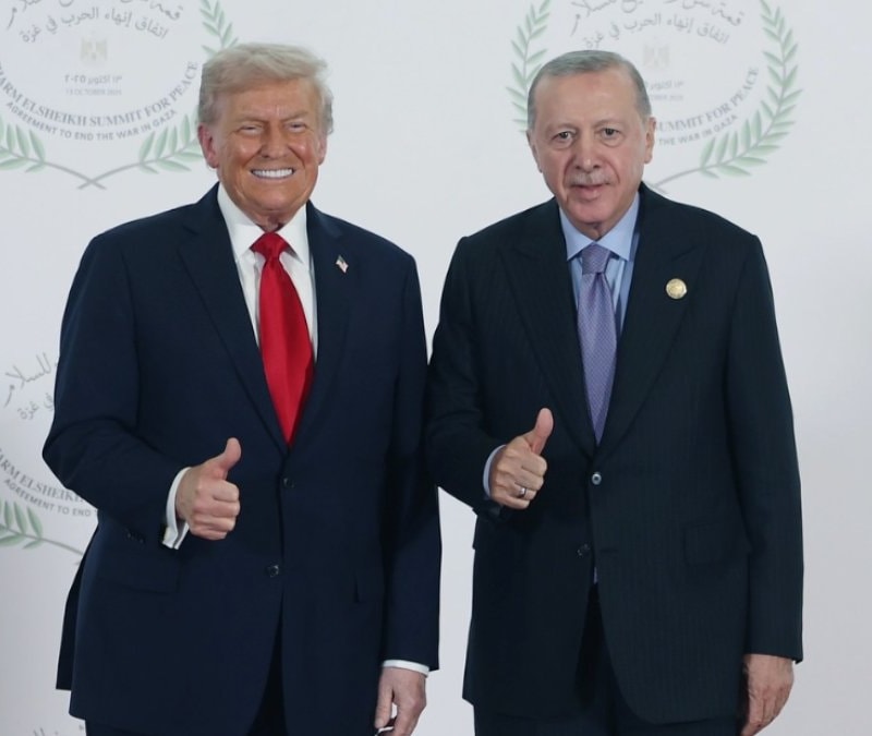 Donald Trump'tan Cumhurbaşkanı Erdoğan'a övgü: O çok güçlü b