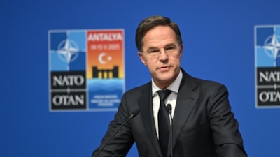 Mark Rutte'den, NATO ülkelerine savunma sanayisine daha hızlı üretim yapma çağrısı