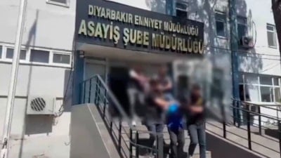 Diyarbakır’da banka şubesine silahla saldırı: 2 tutuklama