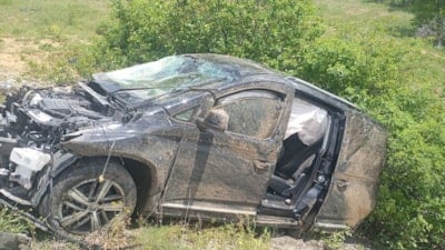 Gümüşhane'de ticari araç devrildi: 1 ölü 2 yaralı