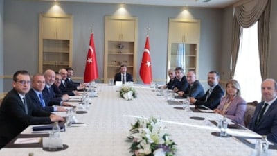 Cevdet Yılmaz, Ekonomi Politikaları Kurulu üyeleriyle toplandı