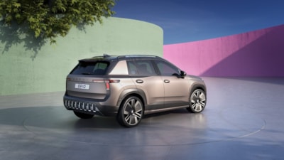 Gelecek yıl Türkiye'ye gelecek: Elektrikli Skoda Epiq seri üretime girdi