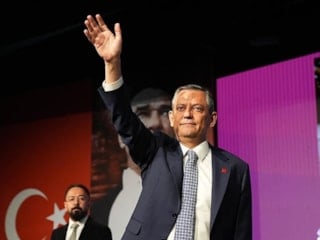 Özgür Özel'in ekibinin tamamı CHP PM'den istifa etti