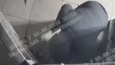 İstanbul'da ATM kasasını açıp para çalan şüpheli tutuklandı