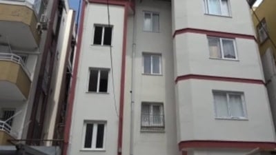 Adana'da icra müdür yardımcısı kadın evinin banyosunda ölü bulundu