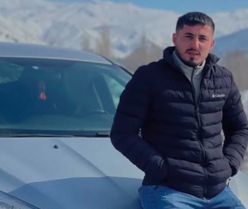 Kastamonu'da arkadaşlarıyla denize giren genç boğuldu