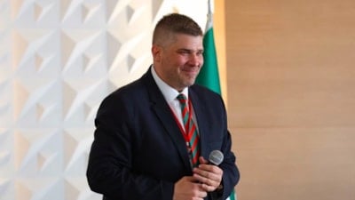 Karşıyaka'da başkanlığa Yiğit Tusder seçildi