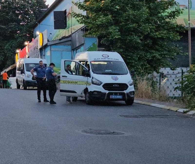 İstanbul Sarıyer'de anaokulu sahibi tartıştığı müd