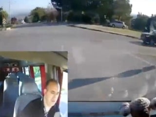 Sakarya'da savcı ile minibüs şoförünün trafikteki tartışması kamerada