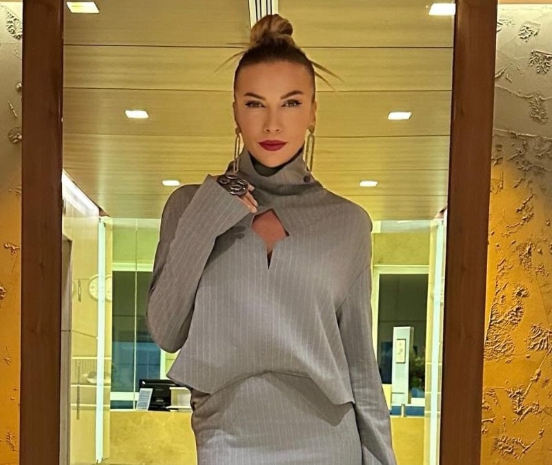 İvana Sert'ten kas şov! Sırrını verdi
