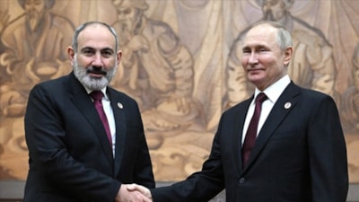 Paşinyan'dan Putin'e Rusya Günü kutlaması