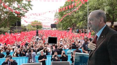 Cumhurbaşkanı Erdoğan, Edirne'de coşkulu kalabalığa seslendi