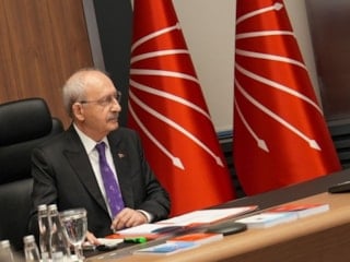 CHP'de 2 belediye başkanının ihracı istendi
