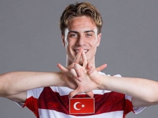Kenan Yıldız'dan Dünya Kupası'ndaki ilk maç öncesi besmele paylaşımı