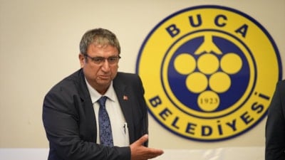 İzmir'de Buca Belediye Başkan Vekili Hüseyin Benzer oldu