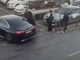 Büyükçekmece Adliyesi'ndeki adli emanet hırsızlığının iki firari şüphelisi Türkiye'ye teslim oldu