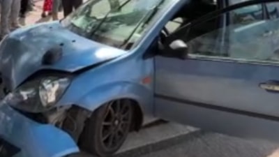 Aksaray'da trafik kazası yapan gençler hastaneye gitmeyi reddetti