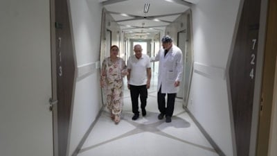 Gürcistan’da komaya girdi, Samsun’da yeniden yürümeyi başardı