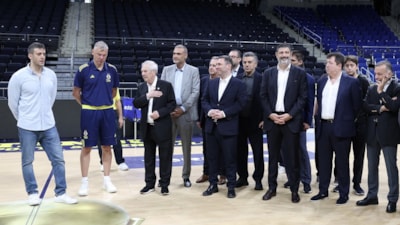 Aziz Yıldırım, Fenerbahçe Erkek Basketbol Takımı'nı ziyaret etti