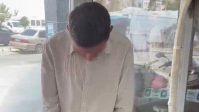 Antalya'da pazarda sahte döviz ve altınla alışveriş yapan şüpheli yakalandı
