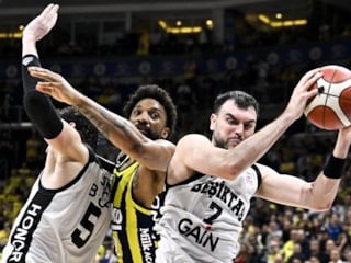 Beşiktaş, Basketbol Süper Ligi'nde final serisine Fenerbahçe karşısında zaferle başladı