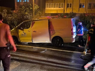 Giresun'da seyir halindeki otomobil alev alev yandı