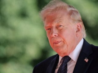 Trump'ın İran savaşının başı ve sonundaki halleri gündem oldu