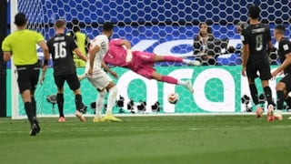 4 gollü maçta İran ile Yeni Zelanda yenişemedi