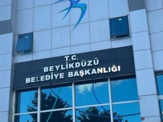 Beylikdüzü Belediyesi'ne operasyon: 27 gözaltı