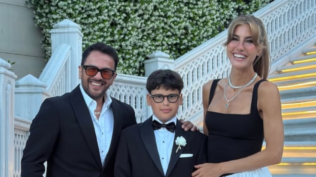 Çağla Şıkel ve Emre Altuğ için gurur günü! Küçük oğulları ortaokuldan mezun oldu